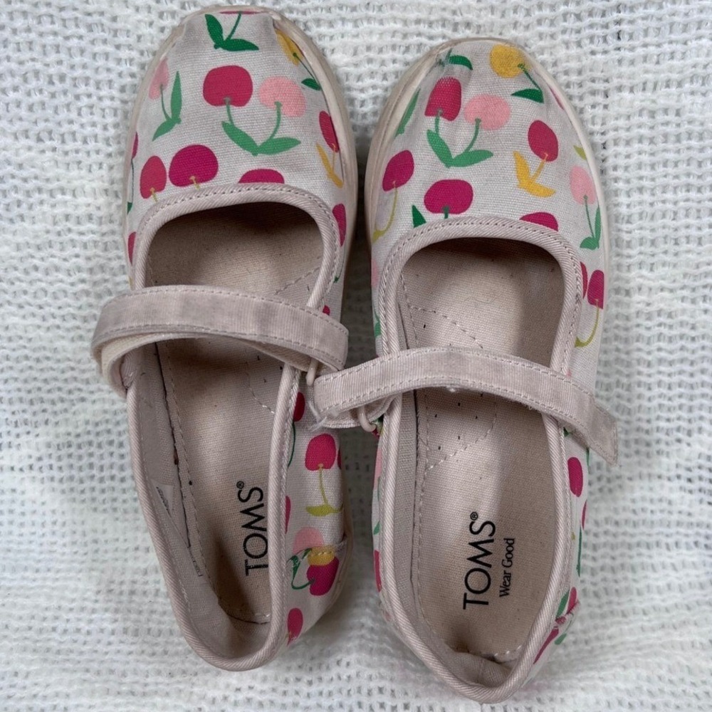 TOMS Mary Jane Flats Kids 12 Beige Cherry Print Canvas Shoes Excellent